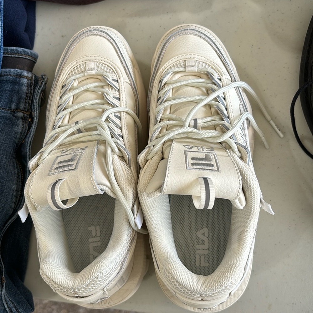 Fila chunky white shoes